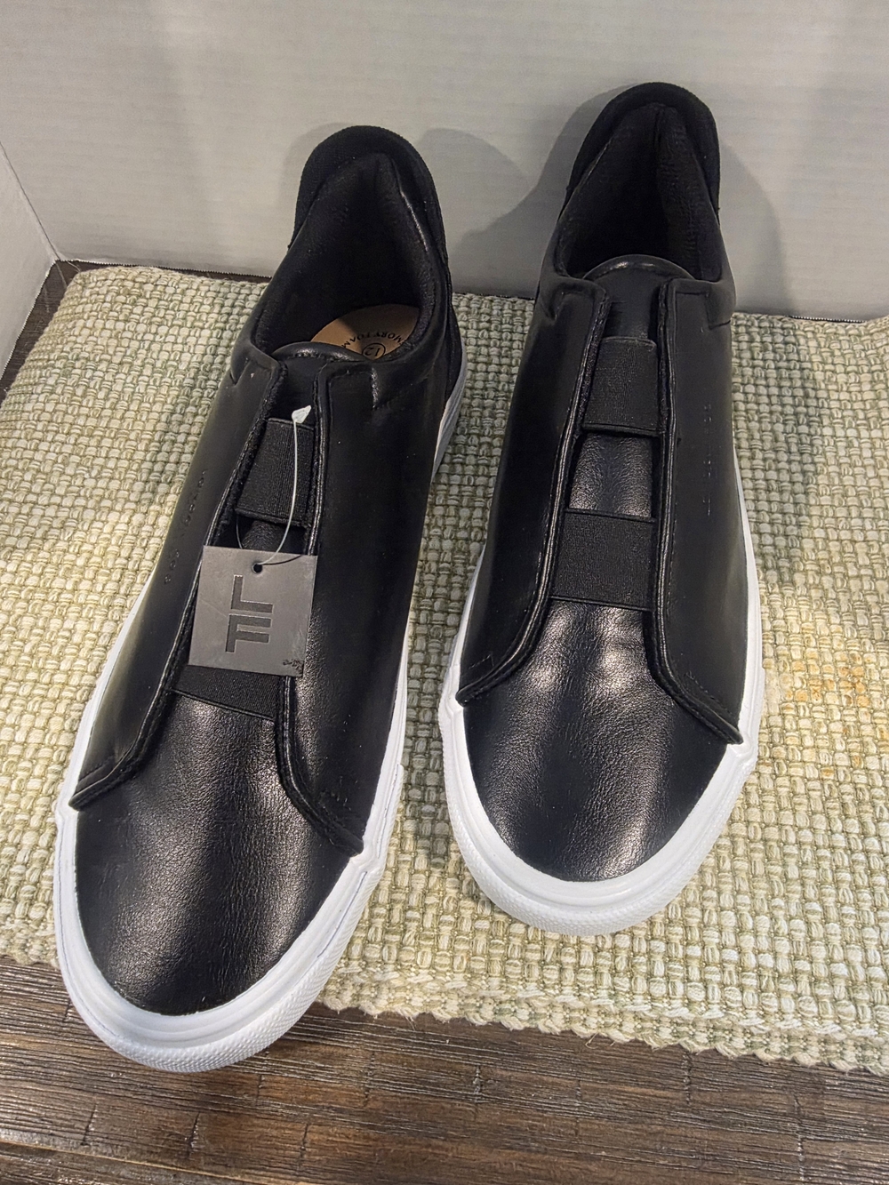 London Fog Men's Black Leather Slip-On Sneakers with White Sole